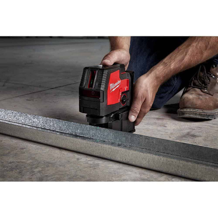 3522-21 Green 100 ft. Cross Line and Plumb Points Rechargeable Laser Level with REDLITHIUM Lithium-Ion USB Battery and Charger