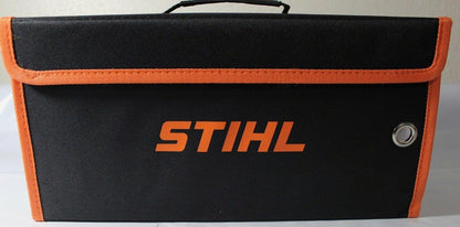 STIHL GTA 26 PRUNER CHAINSAW W/CARRYING CASE BATTERY AND CHARGER.